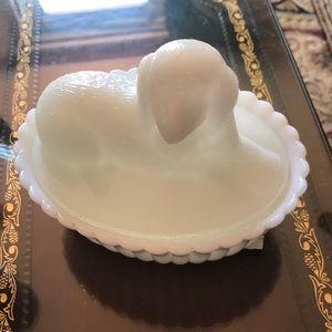 West more specialty company. Dog on bed. 1889-1924